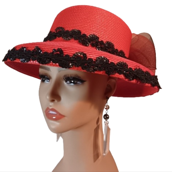 Vintage Festive Church Derby Hat - Picture 10 of 13